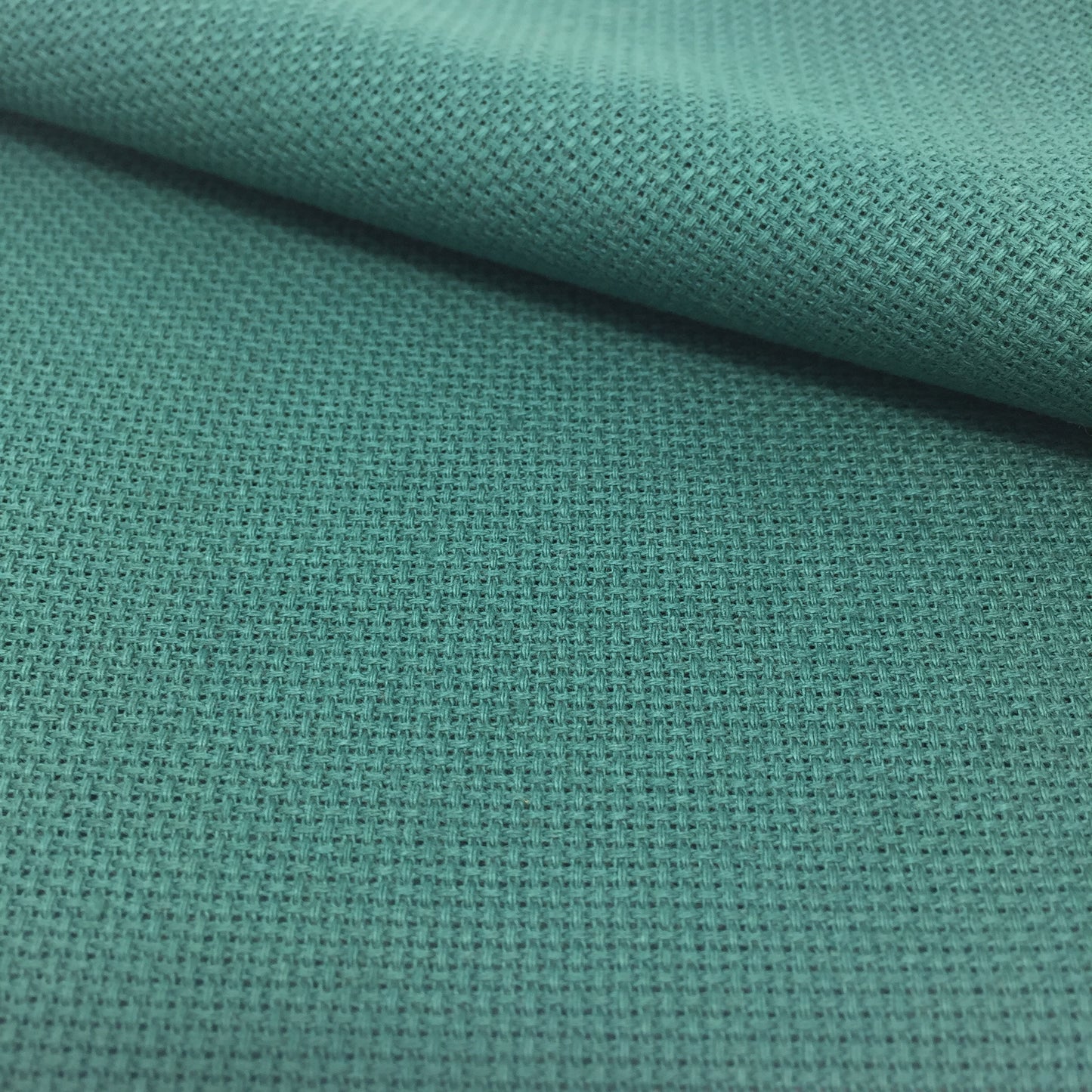 Tela para Punto de Cruz | 75cm x 50cm | Verde