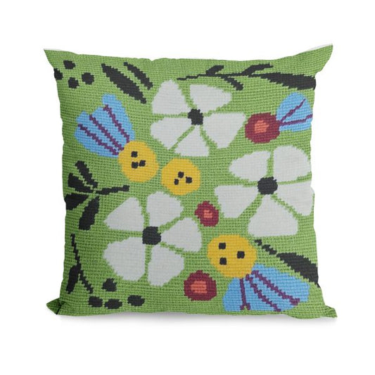 Kit de bordado sobre cañamazo | Marta