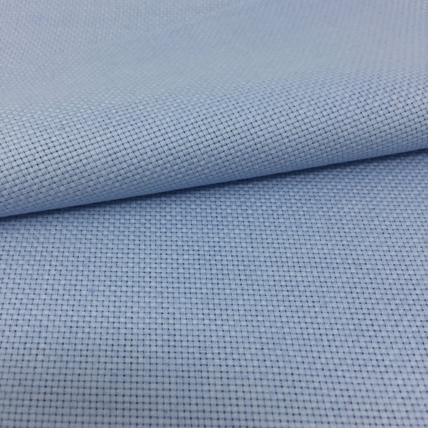 Tela para Punto de Cruz | 75cm x 50cm | Azul